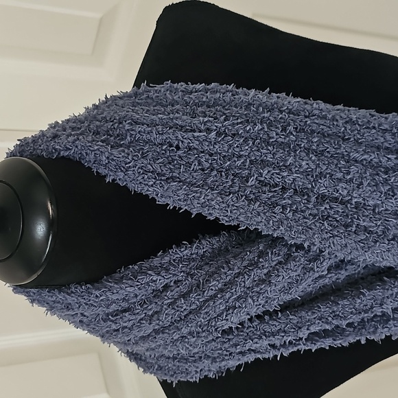 NWT Nordstrom Rack Solid Cozy Ribbed Textured Muffler Scarf Blue OS - Picture 2 of 9